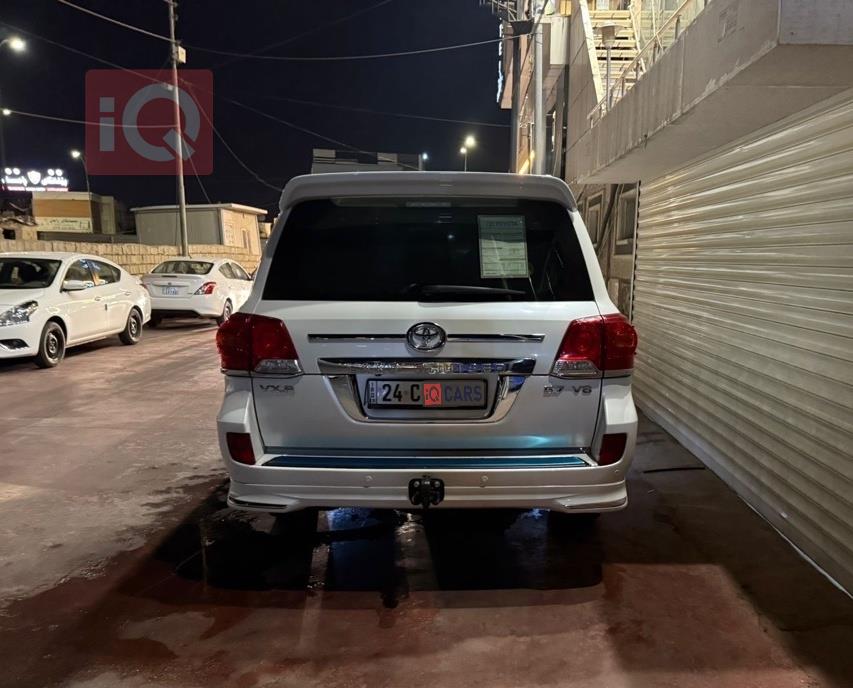 تويوتا لاندكروزر